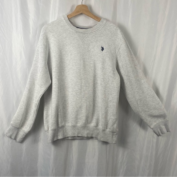 U.S. Polo Assn. Men's Light Gray Pullover Crew Neck Sweater Size Medium - Picture 1 of 16